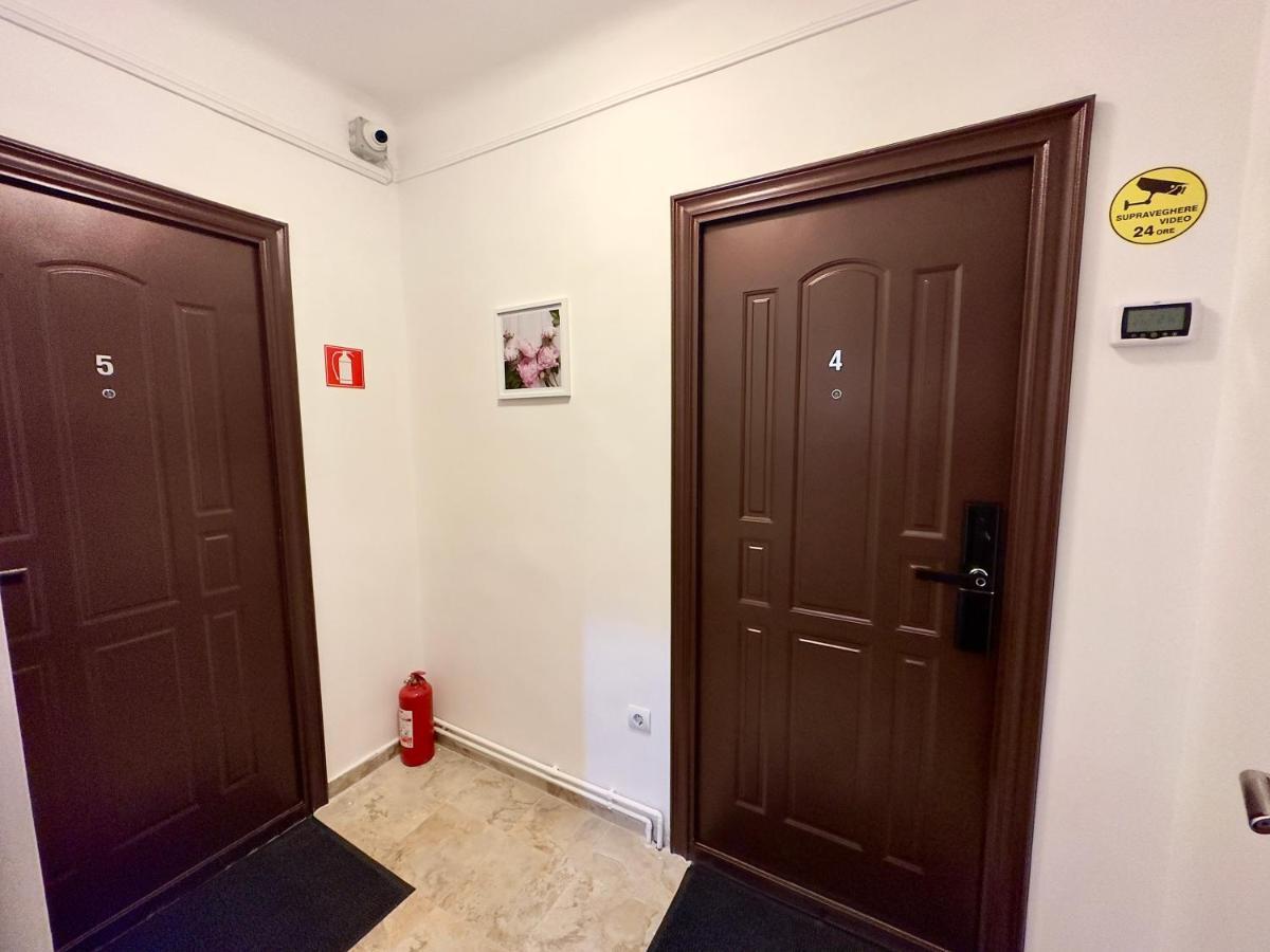 Downtown Victoria Apartments By Citybookings Bucareste Quarto foto